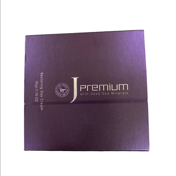 Jericho Premium Restoring Day Cream 1.76 Oz Brand New - Picture 2 of 5